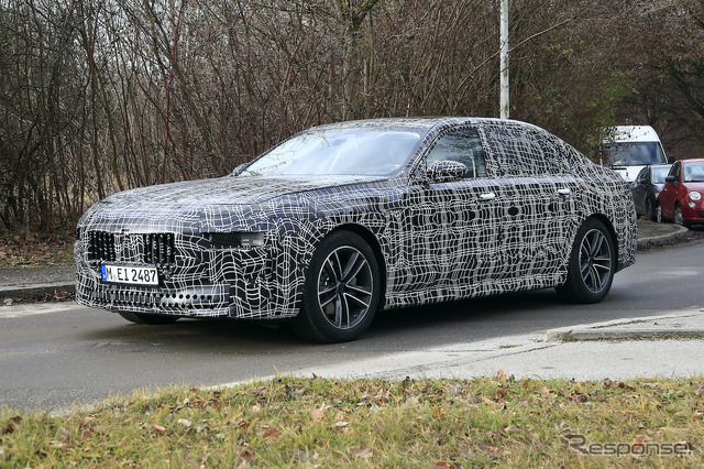BMW i7 プロトタイプ(スクープ写真)