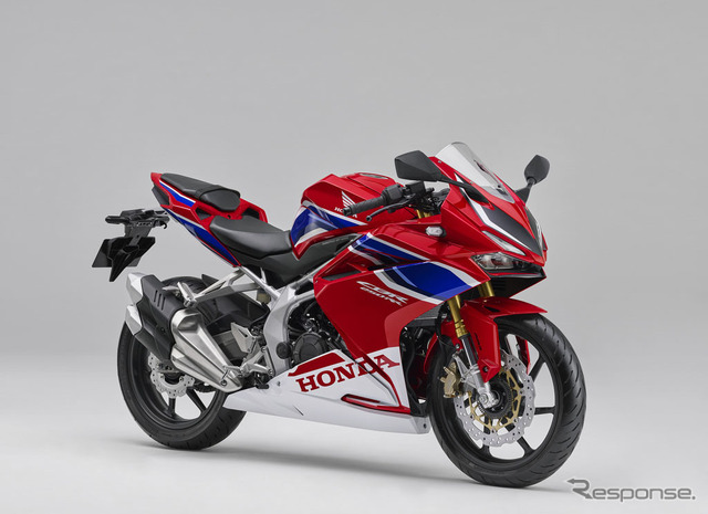 ホンダ CBR250RR＜ABS＞ グランプリレッド（ストライプ）（2018）