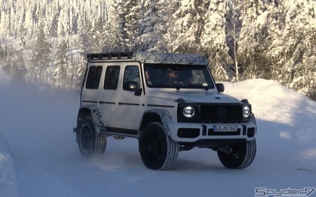 メルセデスベンツ G500/G550 4x4スクエアード 次期型プロトタイプ スクープ写真