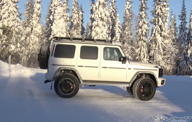 メルセデスベンツ G500/G550 4x4スクエアード 次期型プロトタイプ スクープ写真