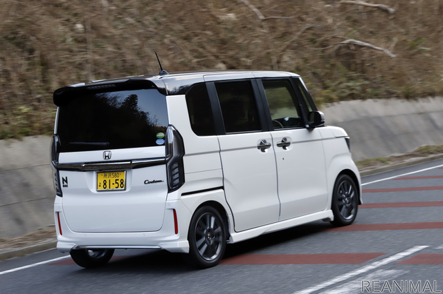 ホンダ N-BOX Custom 新型(ホンダアクセス仕様)