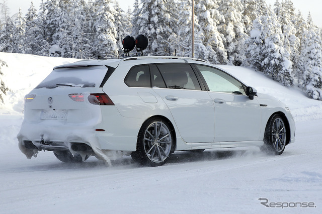 VW ゴルフRヴァリアント 新型プロトタイプ(スクープ写真)