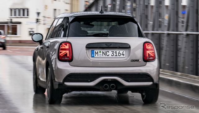 MINI ハッチバック 5ドア 改良新型