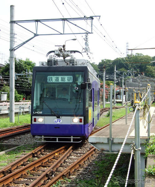 鉄道総研技術フォーラム08…ハイブリッド電車の急速充電