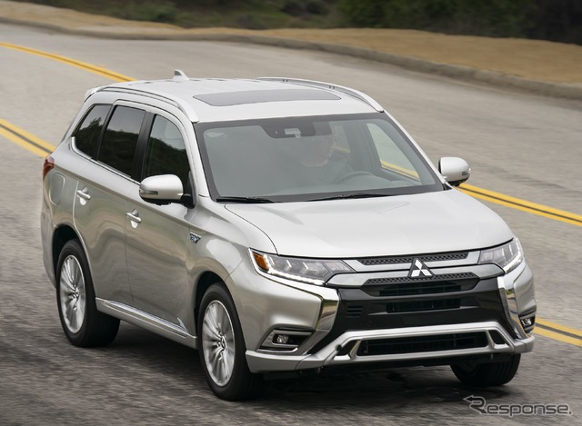 三菱 アウトランダー PHEV の2021年モデル(米国仕様)
