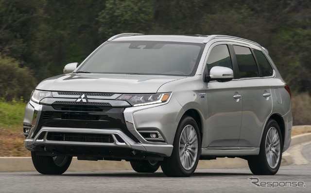 三菱 アウトランダー PHEV の2021年モデル(米国仕様)