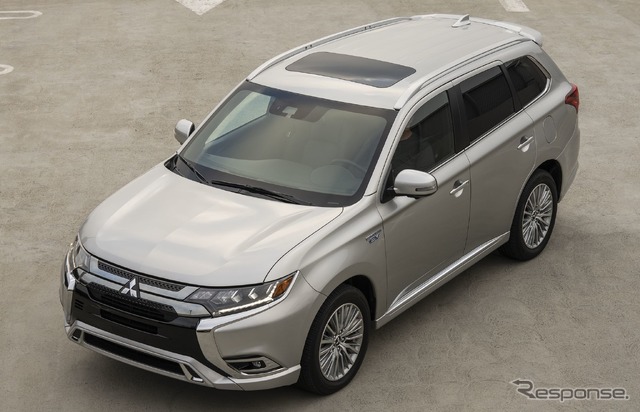 三菱 アウトランダー PHEV の2021年モデル(米国仕様)