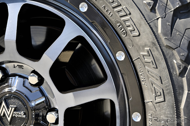 MID【ナイトロパワー M10 PERSHING】推奨サイズ:17×6.5J Inset38/カラー:ブラック/DC+マシニング/ブラッククリア/タイヤサイズ:225/65R17