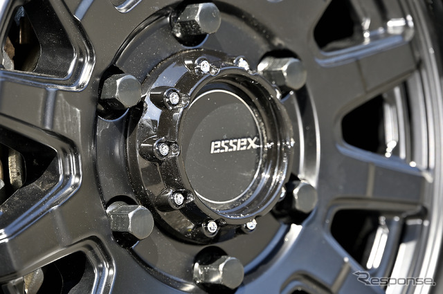 エセックス【EX-16】推奨サイズ:16×6.5J Inset38/カラー:オールセミグロスブラック/タイヤサイズ:215/65R16 ※注意事項:4WDはハンドル末切り時にインナーに干渉の可能性あり
