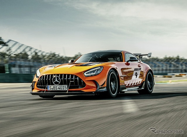メルセデスAMGドライビングアカデミー(メルセデスAMG GTブラックシリーズ)