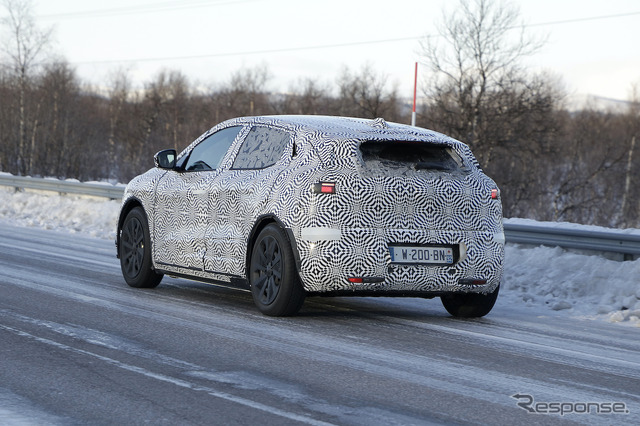 ルノー メガーヌe 市販型プロトタイプ(スクープ写真)