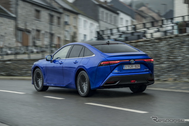 トヨタ・ミライ 新型(欧州仕様)
