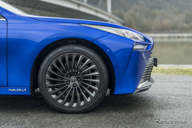 トヨタ・ミライ 新型(欧州仕様)