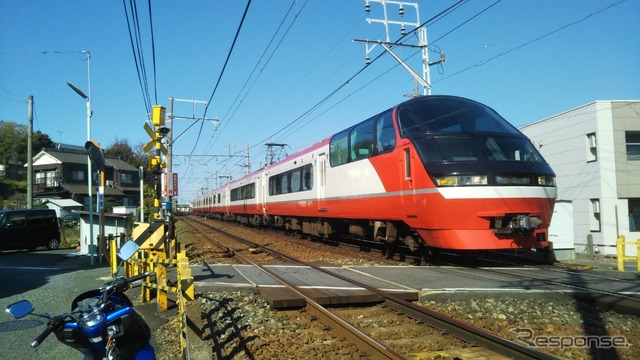 名鉄特別車と一般車の混成編成