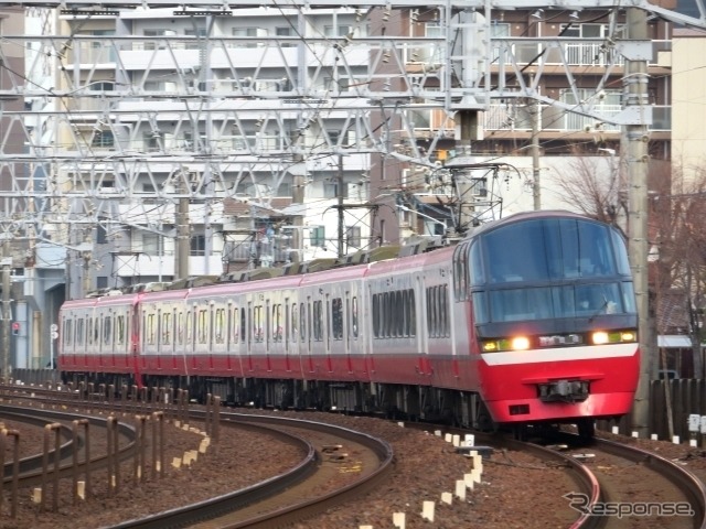 名鉄特別車と一般車の混成編成
