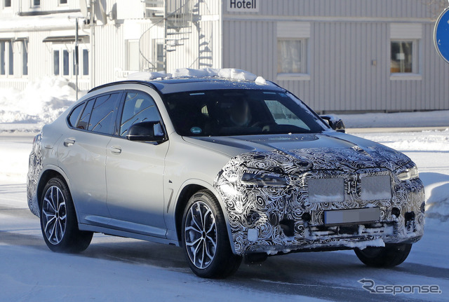 BMW X4 改良新型プロトタイプ（スクープ写真）