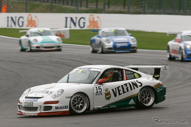 ポルシェ、ワインメイクレース参戦車両 911GT3カップ を発売