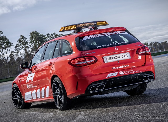 メルセデスAMG C 63 S ステーションワゴン のF1公式メディカルカー