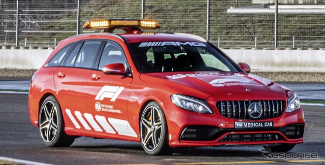 メルセデスAMG C 63 S ステーションワゴン のF1公式メディカルカー