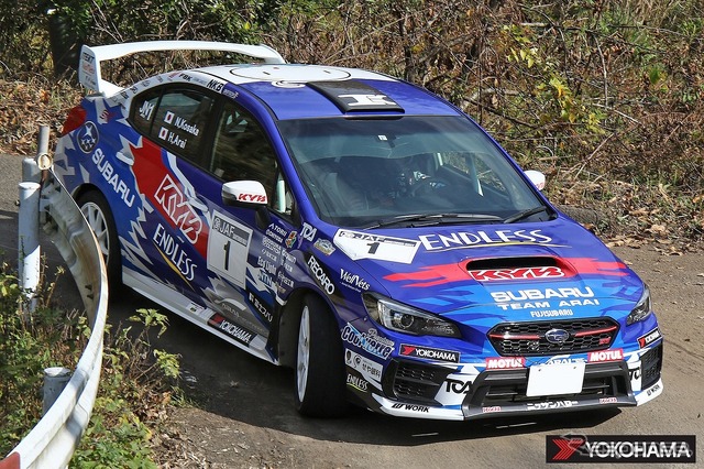 JN-1クラスシリーズチャンピオンを獲得した新井大輝選手/小坂典嵩選手のADVAN KYB AMS WRX（2020年）