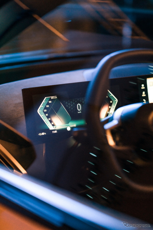 BMWの新世代「iDrive」