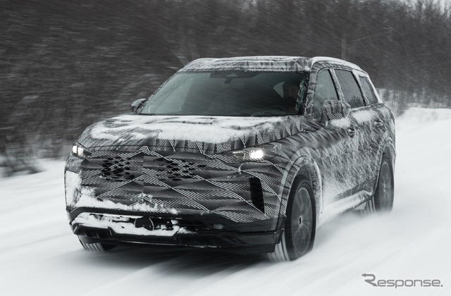 インフィニティ QX60 新型のプロトタイプ
