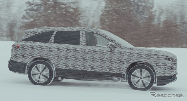 インフィニティ QX60 新型のプロトタイプ