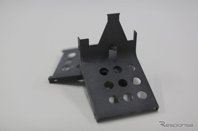 R32型スカイラインGT-R ハーネス用プロテクター（樹脂部品）