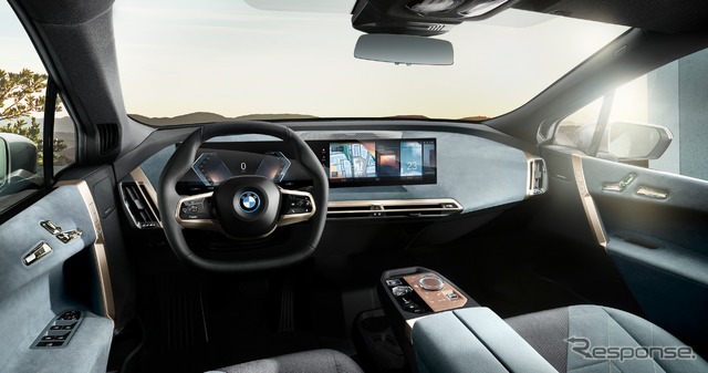 「BMWオペレーティングシステム8」を最初に搭載するBMW iX のインテリア