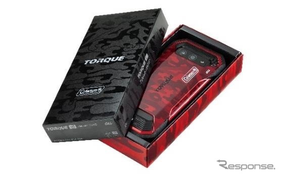 TORQUE 5G Coleman LIMITED:端末個装箱