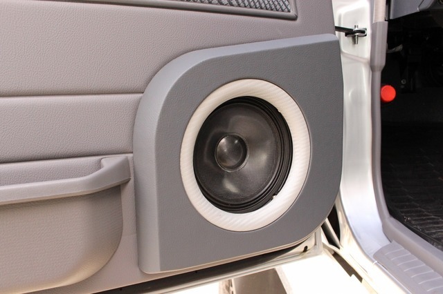 car audio newcomer! トヨタ ランドクルーザー70(オーナー・黒澤雄太さん) by ZEPT 前編
