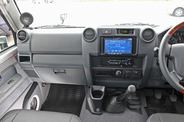 car audio newcomer! トヨタ ランドクルーザー70(オーナー・黒澤雄太さん) by ZEPT 後編