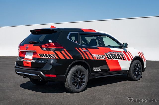 厚木市立病院の災害派遣医療チーム「DMAT」移動用車両