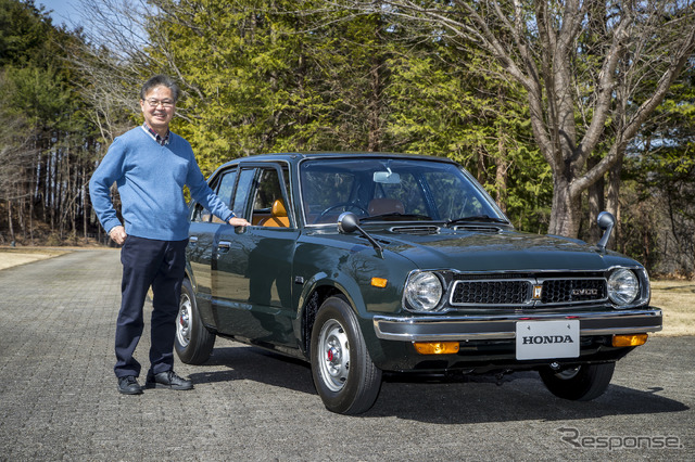 ホンダ シビック 初代モデルと片岡英明氏