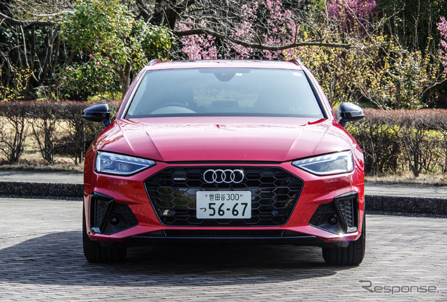 アウディ A4アバント 40 TDI quattro