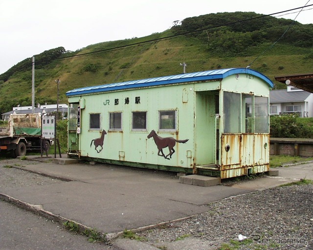 日高本線節婦駅。1999年7月18日。