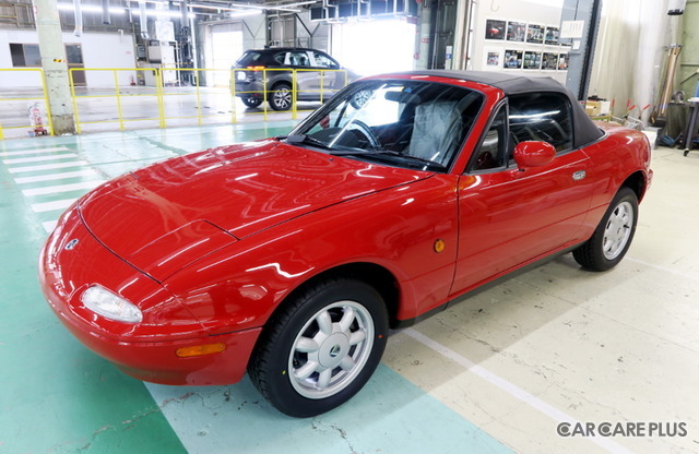 NAレストア7号車は、静岡県在住のオーナーが新車で購入した1990年式スペシャルパッケージ。オーナーが選んだメニューは「フルレストア」。