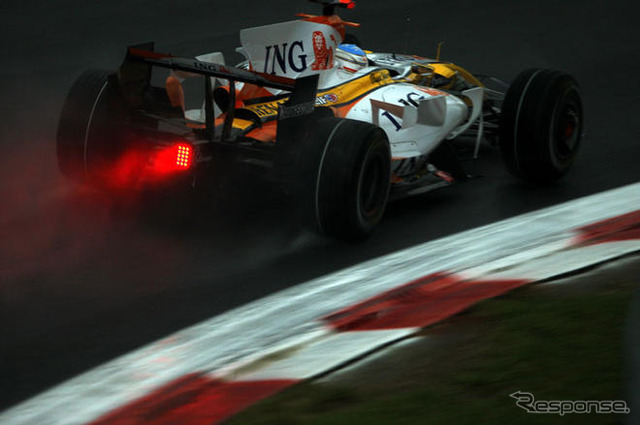 INGルノーF1、プロモーション走行 10月1-10日