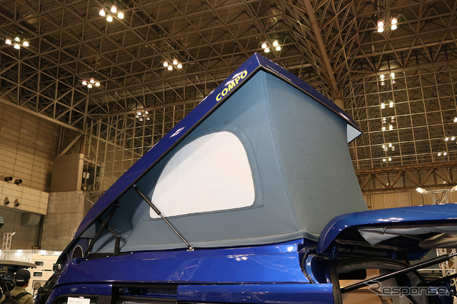 ホワイトハウスのN-VAN COMPO。ポップアップルーフを備えた居住性と電子レンジ、冷蔵庫の装備の快適性を備えた軽キャンパー。