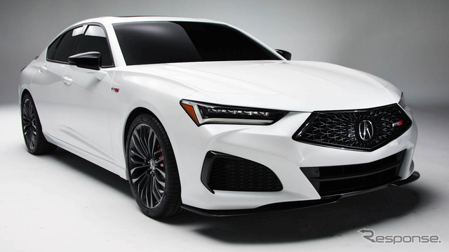 アキュラ TLX (北米仕様)