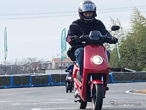 電動バイク試乗（イメージ）