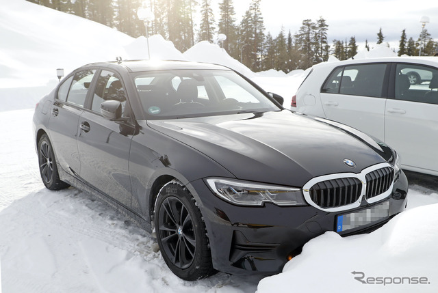 BMW 3シリーズ 改良新型プロトタイプ　（スクープ写真）