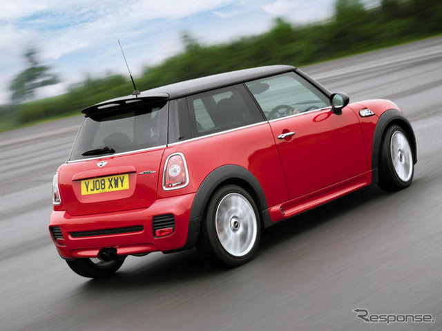 MINI 最強モデル、John Cooper Works 発売