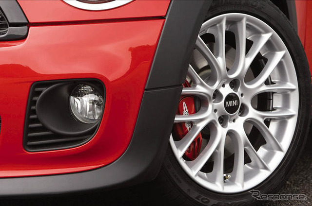 MINI 最強モデル、John Cooper Works 発売