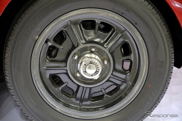 トヨタ2000GT(1970年)