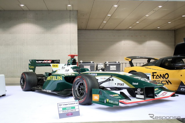 TOM’S Super Formula SF-14