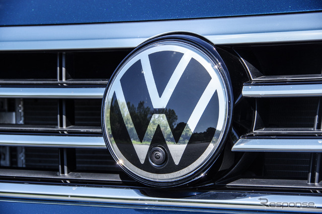 VW パサート オールトラック 改良新型(TDI 4MOTION Advance)