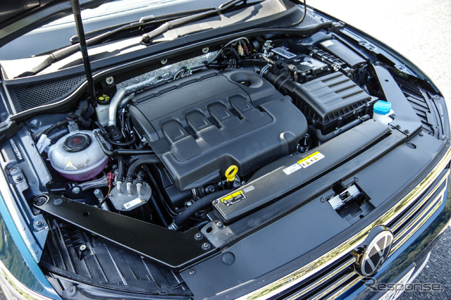 VW パサート オールトラック 改良新型(TDI 4MOTION Advance)