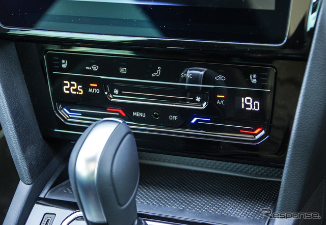 VW パサート オールトラック 改良新型(TDI 4MOTION Advance)