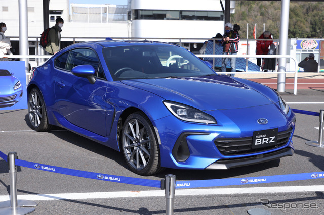 新型スバルBRZ